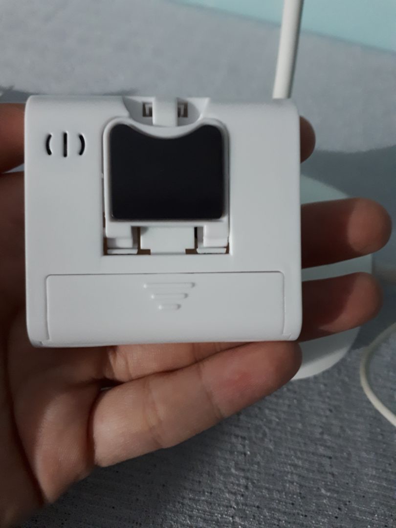 sản phẩm nhỏ gọn rất tiện, còn tặng pin nữa, tiếng lớn số rõ nữa, rất tuyệt đáng mua.