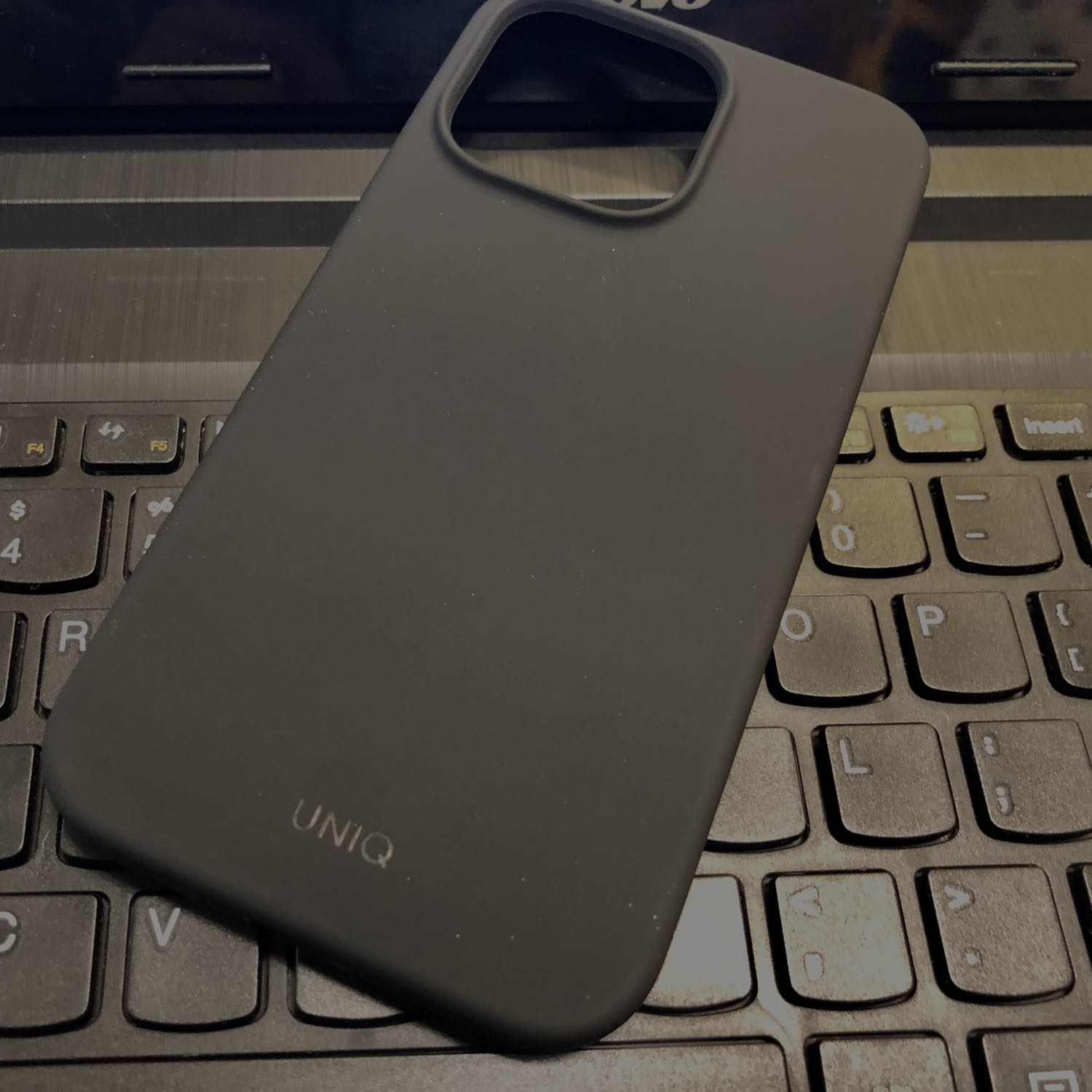 Sản phẩm đẹp. Chất lượng. Rất đáng mua. Đã mua vài món ở rất ưng ý. 
Sẽ ủng hộ lâu dài.