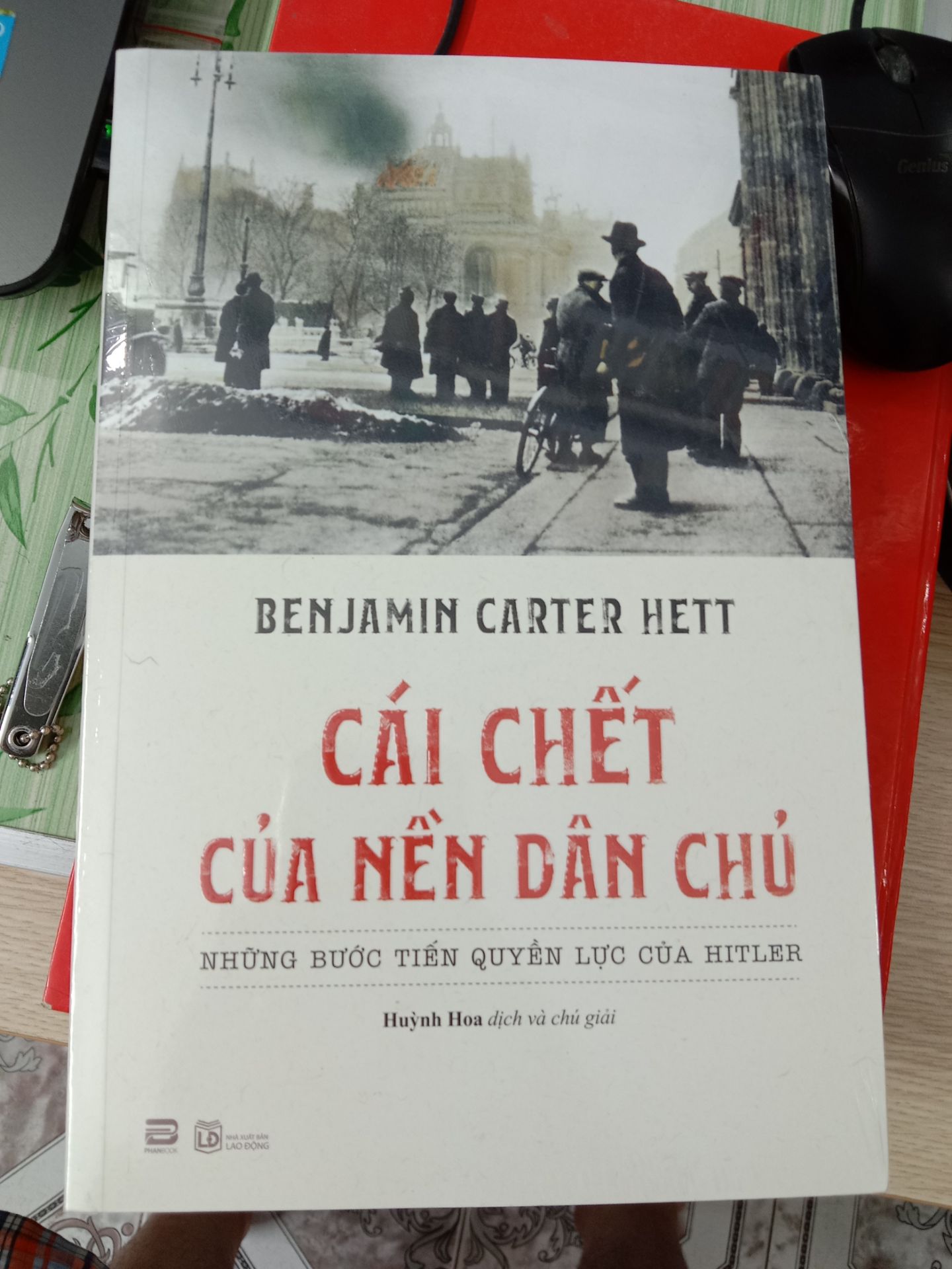 sách rất đẹp, giao lẹ và cẩn thận