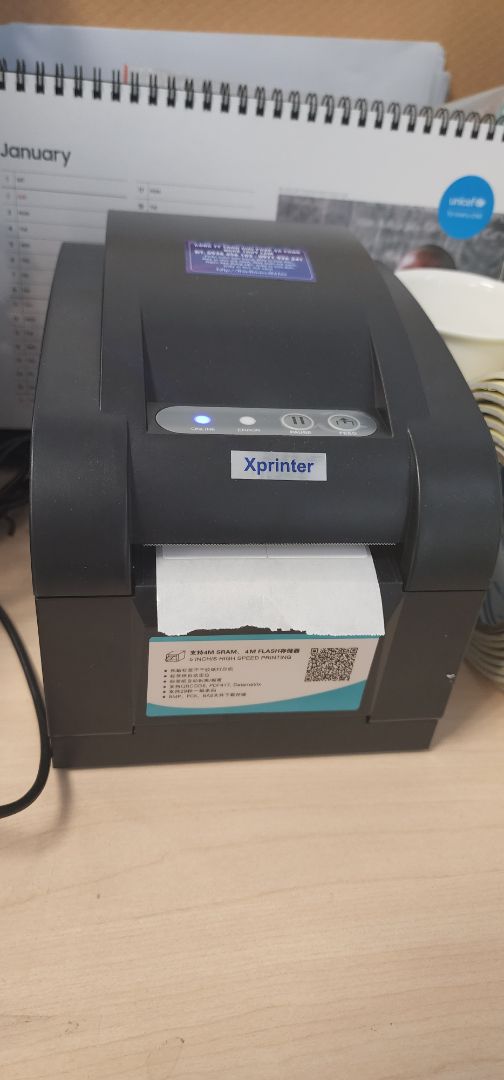 driver phải đi cài thì hơi bất tiện