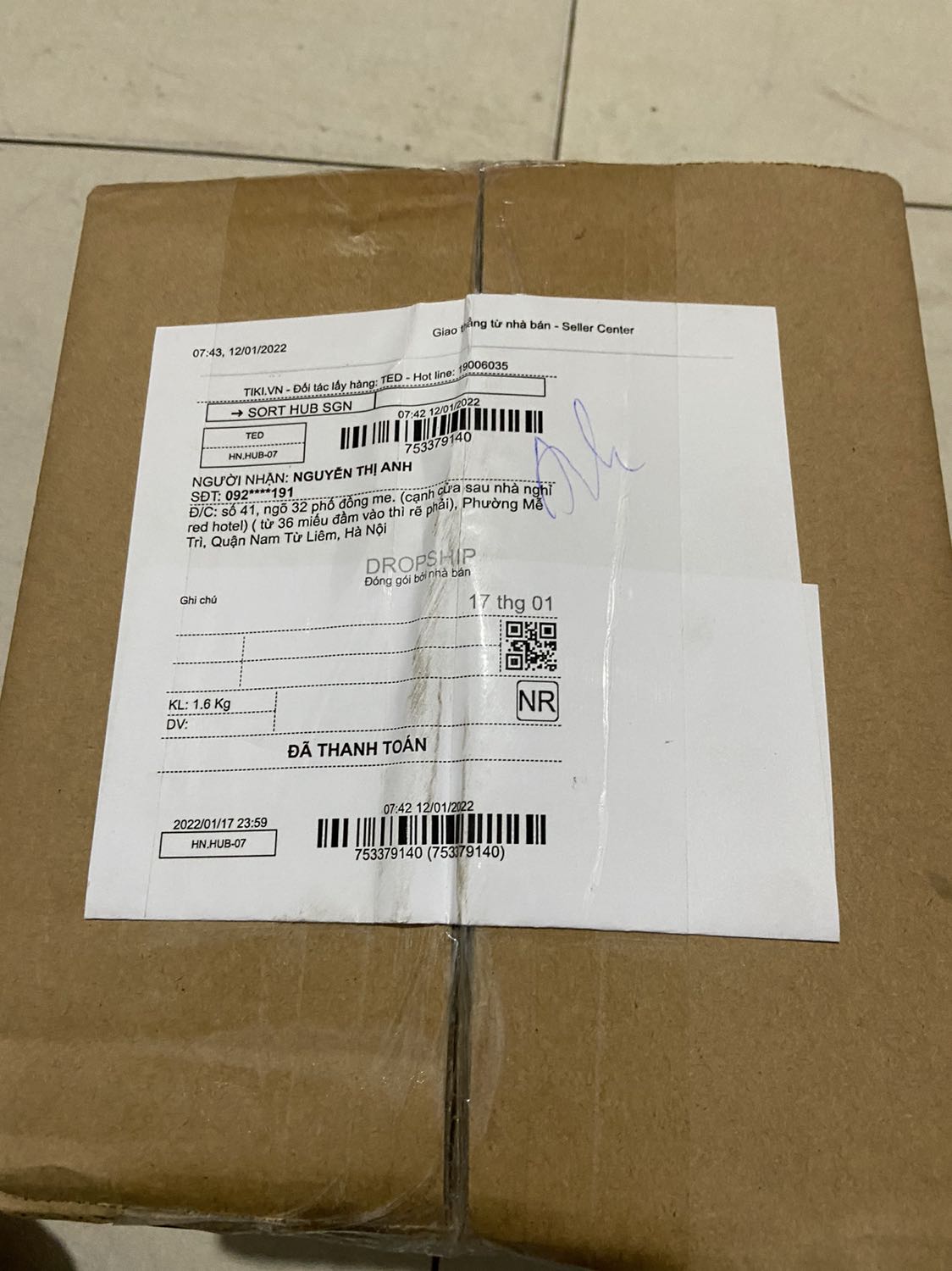 Đóng gói cẩn thận, giao hàng nhanh, nhìn sơ qua thì date mới, sp khô ráo vote 5*