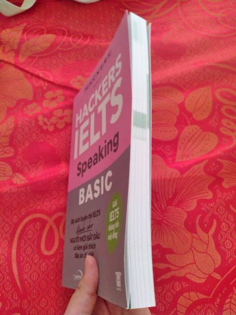 Sách khá chất lượng, vạch ra quy trình học rõ ràng, thích hợp cho những bạn mới bắt đầu học ielts mà không biết phải bắt đầu từ đâu như mình. Giao hành nhanh, đóng gói vẫn là không kĩ lắm. Tới tay mình thì không bị móp méo gì. Vẫn rate 5 sao