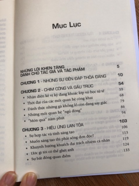 Mình luôn đánh giá cao về chất lượng in ấn và nội dung các Sản phẩm của First new Chưa lần nào thất vọng và lần này cũng thế.Tiki trading Bán với giá cả thấp hơn so với các shop khác đóng gói cũng cẩn thận và nhanh giao hàng