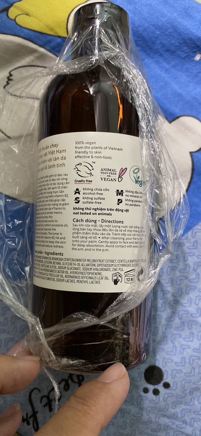 Sản phẩm rất tốt. Mình dùng mấy chai rồi. Da mịn mát. Giá ok 😁