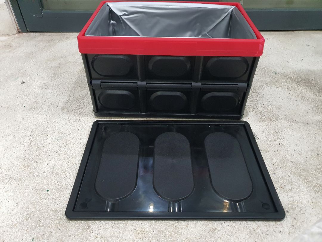 Sản phẩm đúng hình, giao đủ, đúng hẹn. Có điều chất lượng không như mong đợi (không tương xứng với số tiền lắm)
- Mình chụp kỹ các khớp nối để các bạn hình dung liên kết và chất lượng vật liệu.
- Không ngồi, đứng lên được nhé. Thử tải cái nó khêu khóc ngay :)

Không vì nhu cầu gập gọn khi không dùng thì không nên chọn sản phẩm này (có lẽ tiền nó nằm ở đó).
3* cho sản phẩm và 4*+ cho các dịch vụ kèm theo khác.