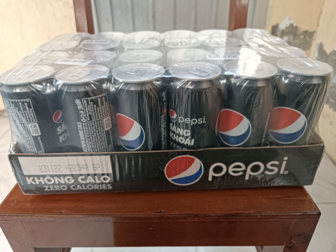 shop đóng gói rất cẩn thận, có tem hàng dễ vỡ, chống sốc rất kỹ. Rất thích cách phục vụ của shop. Hàng tặng kèm đẹp, k trầy xước hay gì cả. Rất ưng, sẽ ủng hộ dài lâu 💯💯