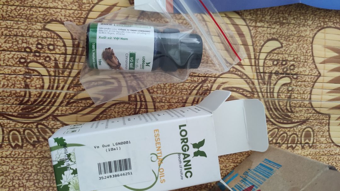 mùi quế nên sẽ hơi nồng . tui dùng máy xông . 
nói chung là cũng được nha.