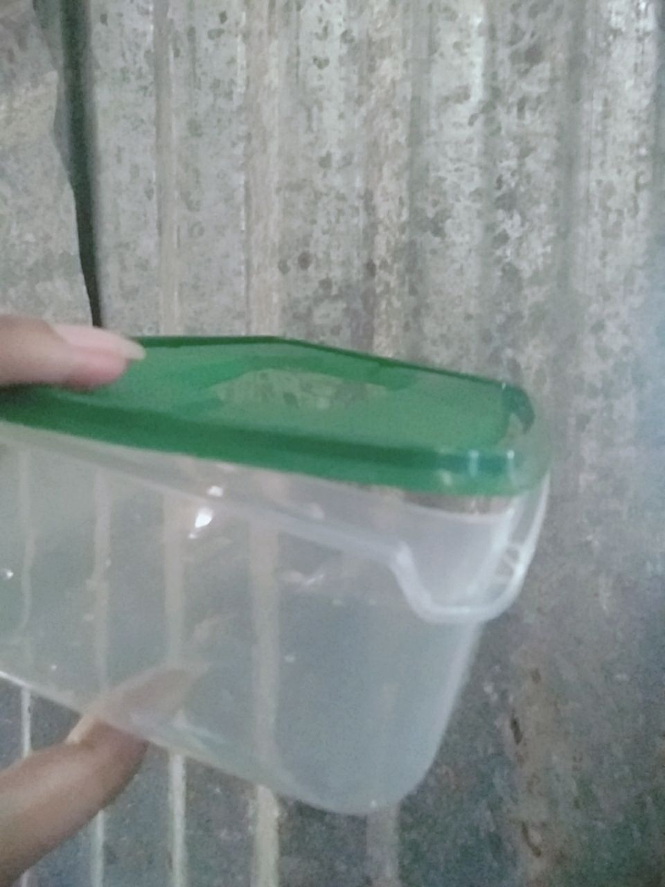 hàng đóng gói dep hộp ok lớn nhỏ có đủ mẫu. có điều hộp lớn bị hở 1 bên ko đóng chặt dc. nhung ko sau. bù lại hàng ok thay vì mua những shop khác thì mình sẽ ủng hộ tiki.uy tín chất lượng rất ưng luôn ?