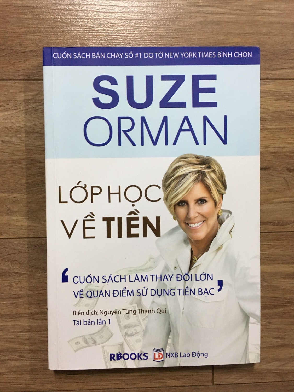 Sách này không dành cho mình nhưng đọc xong cũng thu được kha khá kiến thức về tài chính đó chứ kkk. Đặc biệt mình thích bản dịch nha. Đọc rất tự nhiên và dễ hiểu.