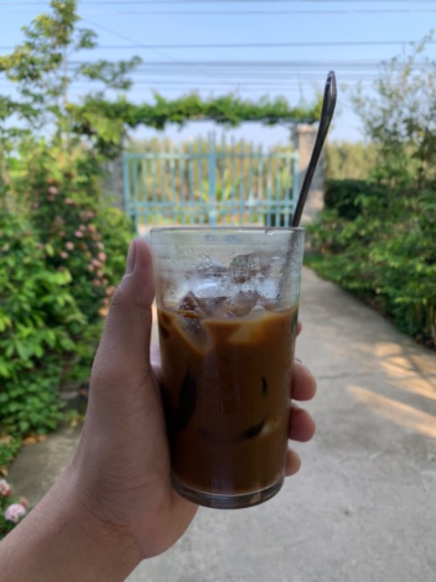 Đóng gói cẩn thận, sách hay các bạn trẻ nên đọc để có những trải nghiệm sâu sắc về tình yêu của tuổi mới lớn đến diễn biến tâm trạng của những tình cảm vợ chồng thật sự gần gũi và cách hành xử rất nhân văn của các nhân vật trong truyện.