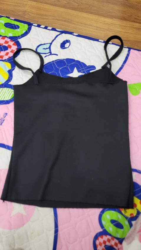 Đã nhận áo hai dây. Giao hàng đúng hẹn. Còn áo quá tệ, đặt L 48kg không thể nào mặc vì nhỏ xíu!