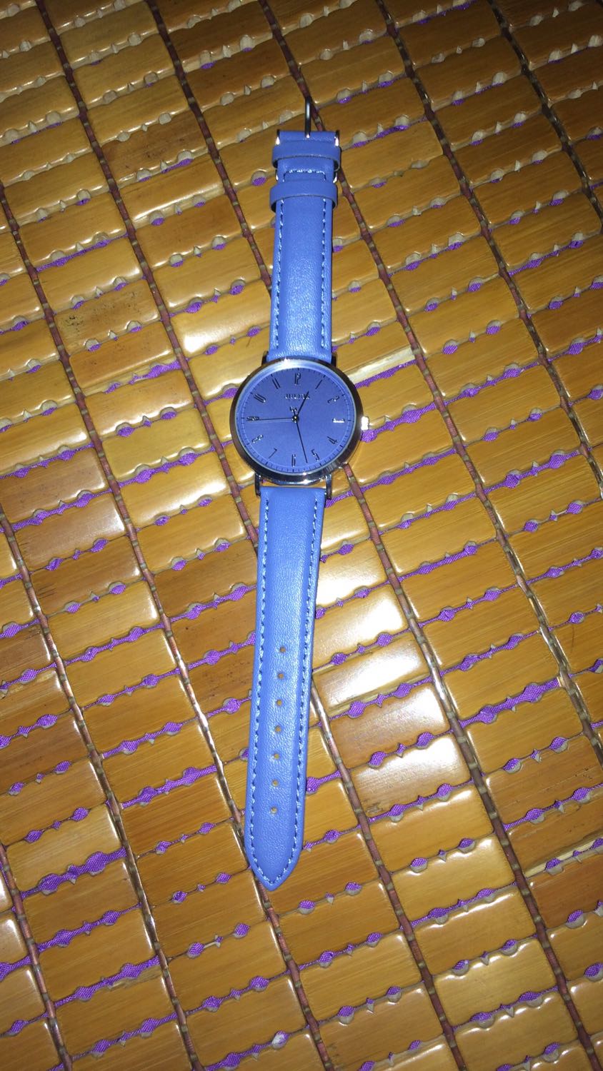 Mình đã mua đồng hồ từ ngày 14/8/2020 và bắt đầu sử dụng từ ngày 6/9 nhưng sau vài ngày sử dụng thì thấy chất lượng đồng hồ quá kém ( pin chập chờn , rất hay ngừng chạy dù không mở nút bấm ). Với trường hợp này thì shop có hỗ trợ bảo hành không? Mình đã mua đồng hồ từ ngày 14/8/2020 và bắt đầu sử dụng từ ngày 6/9 nhưng sau vài ngày sử dụng thì thấy chất lượng đồng hồ quá kém ( pin chập chờn , rất hay ngừng chạy dù không mở nút bấm ). Với trường hợp này thì shop có hỗ trợ bảo hành không?