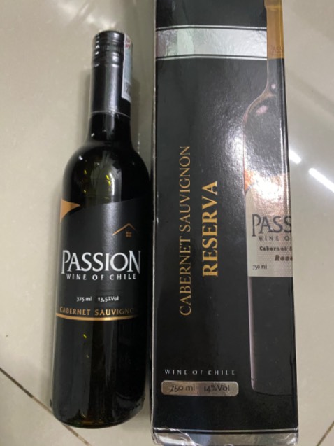 Rượu chính hãng, đóng gói cẩn thận, mua chai nhỏ được hộp to nữa