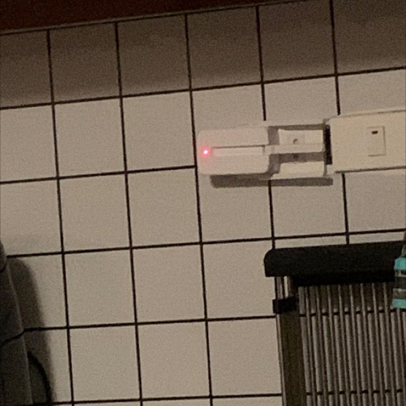 Mua về không dùng được, không kết nối được