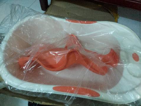 Sao Shop có thể không xem kỹ màu trước khi giao hàng. Giao hàng trễ rồi mà giao sai màu nữa. Mình chọn màu xanh mà giao màu như ảnh😮‍💨😮‍💨😮‍💨. Nhờ Shop đổi lại màu giúp. Hàng thì cảm thấy ok.