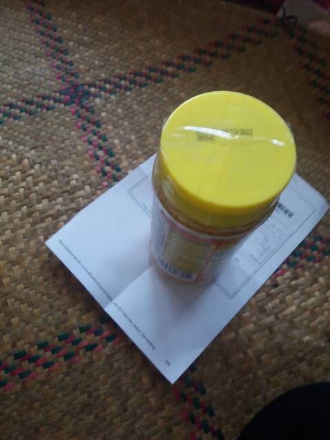 Hộp không bị móp méo, ship đúng hẹn, tuy nhiên bao bằng giấy báo nhìn hơi xấu :)) 
date còn một năm nữa nhưng do shop dán băng keo ngay date nên khi mình tháo băng keo mở hộp thì date cũng bay luôn theo băng keo =))) 
Chưa dùng lâu dài nên chưa biết, nhưng vị cũng ổn :3