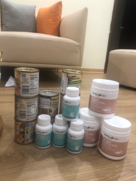 Hàng giao nhanh không bị vỡ hỏng hay bất nắp. Còn về chất lượng thì mình chưa uống nên chưa biết.