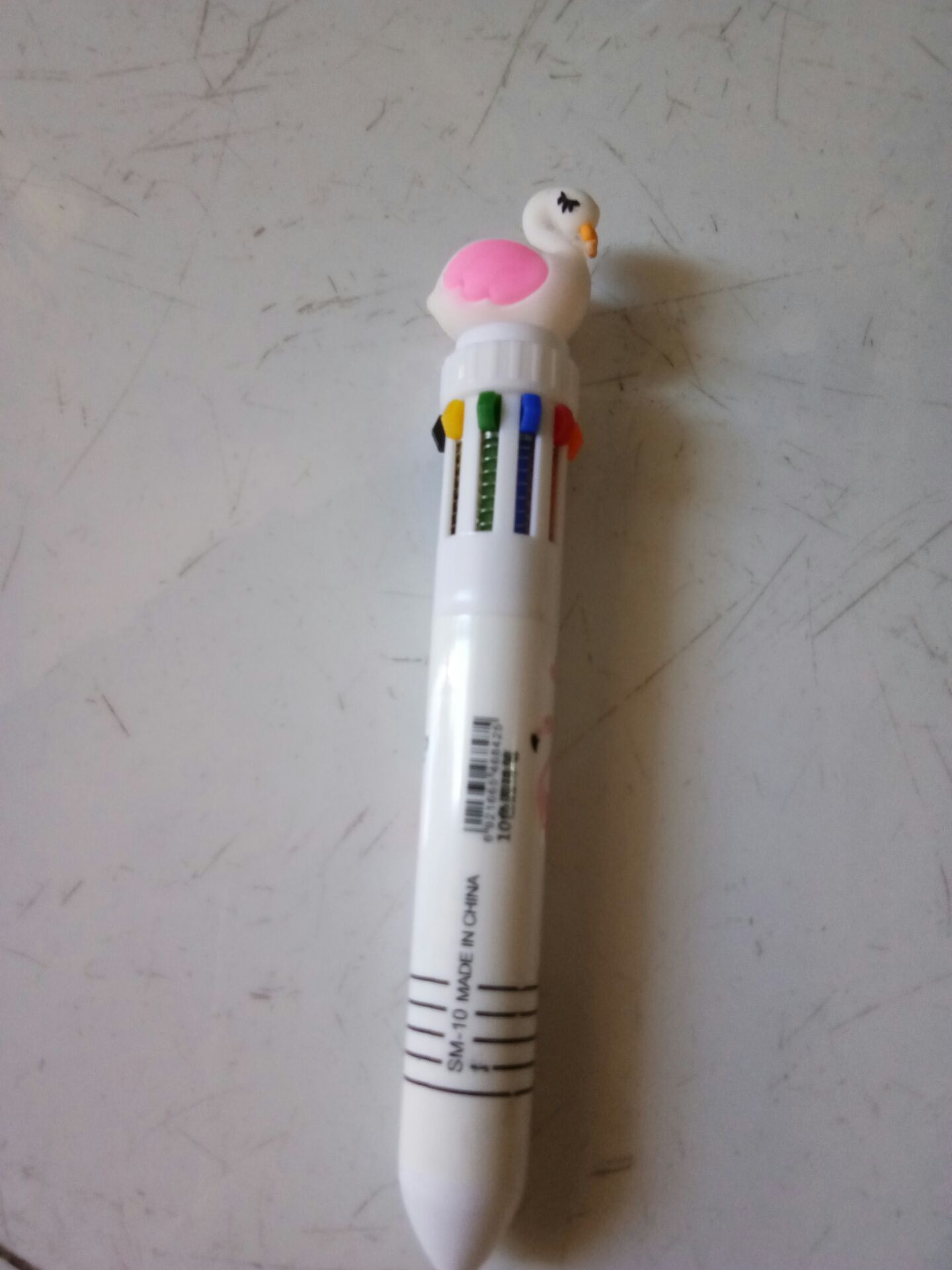 Chắc do nhiều ngòi trong 1 cây nên mỗi lần chuyển đầu bi hơi vướng.