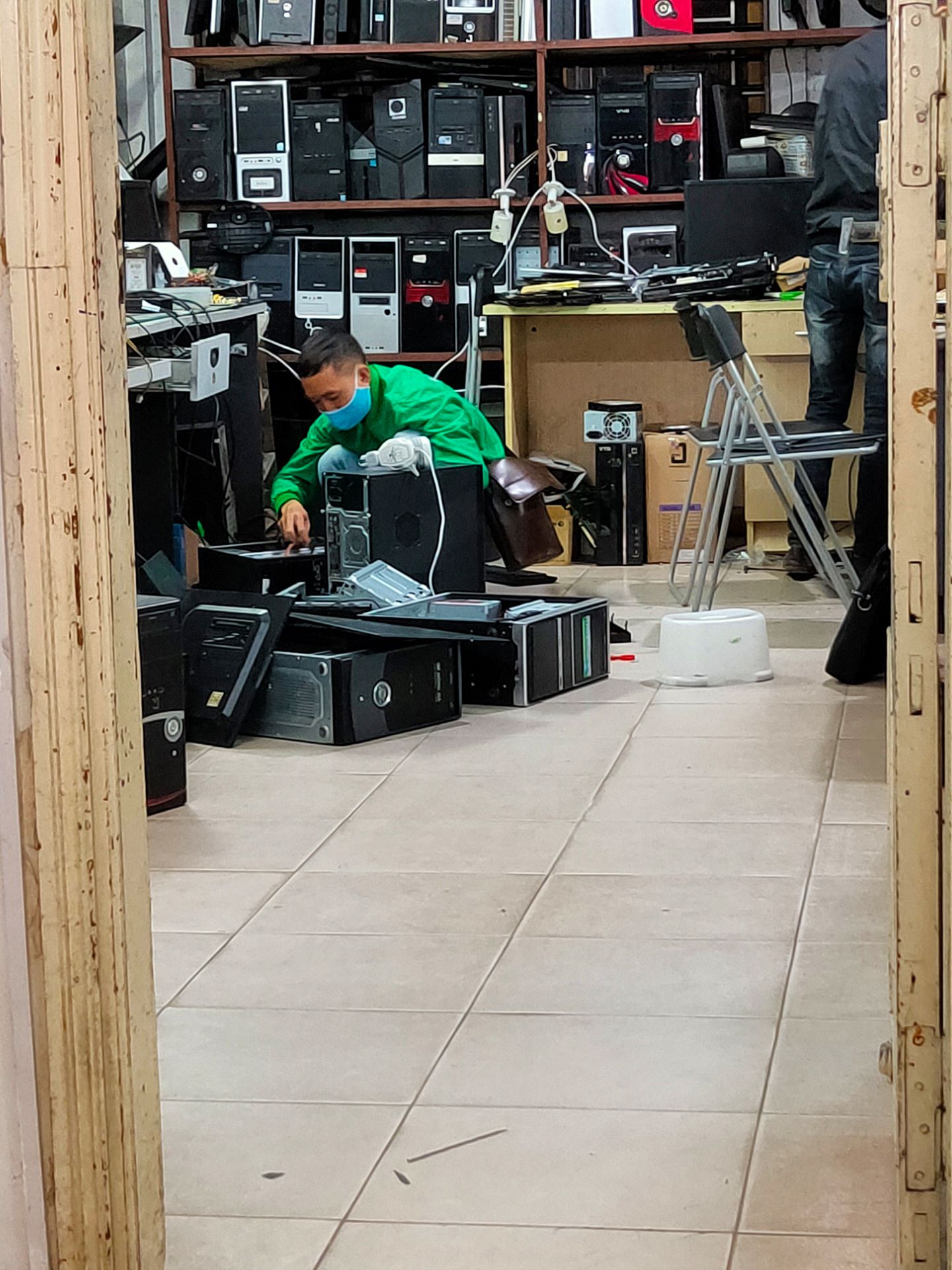 khi nhận hàng xong lắp vào máy không nhận, mang ra thợ bảo ram hỏng. sao shop giao hàng hỏng cho khách vậy? thất vọng khi nhận hàng xong lắp vào máy không nhận, mang ra thợ bảo ram hỏng. sao shop giao hàng hỏng cho khách vậy? thất vọng