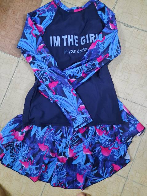 Chất liệu vải tốt, hàng đóng gói cẩn thận, có nhãn hiệu rõ ràng. con gái 60kg mặc size 3xl rất vừa, đồ mặc lên rất đẹp nha.