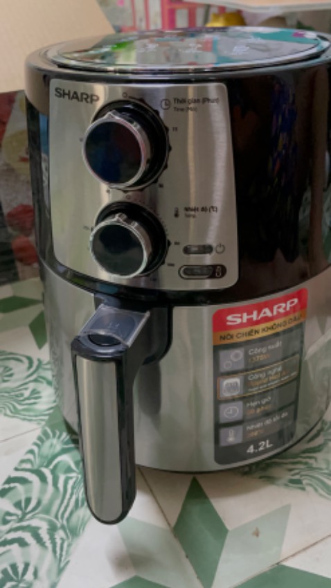 Giao hàng nhanh,nồi đẹp,nhỏ nhắn xinh,hàng có thương hiệu nên cũng yên tâm,sẽ ủng hộ tiếp lần sau