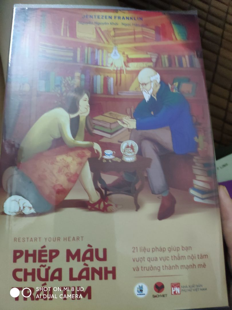 cuốn sách siêu ấm áp. mọi người quan tâm.đến chữa lành có thể đọ nó nhé