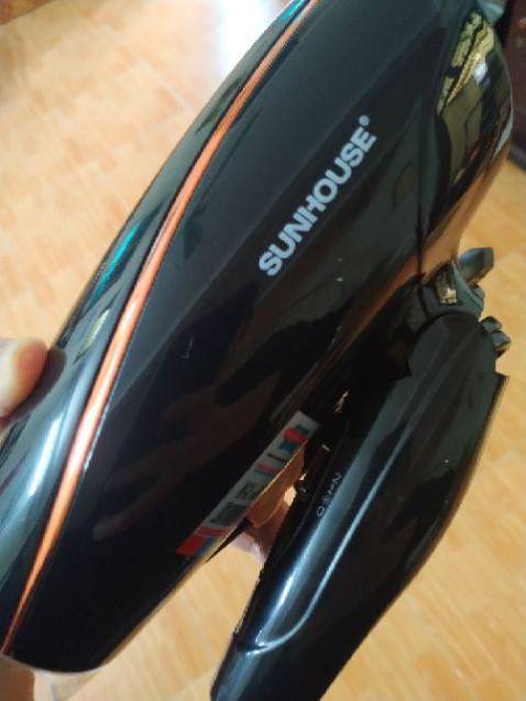 Chất lượng tốt, gió mạnh, có 3 mức mát/ấm/nóng
Giá cả phù hợp, giáo hàng nhanh, bọc cẩn thận