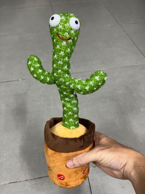 Đẹp mắt, dễ thương, nhái giọng chưa đc rõ lắm nhưng chấp nhận được.