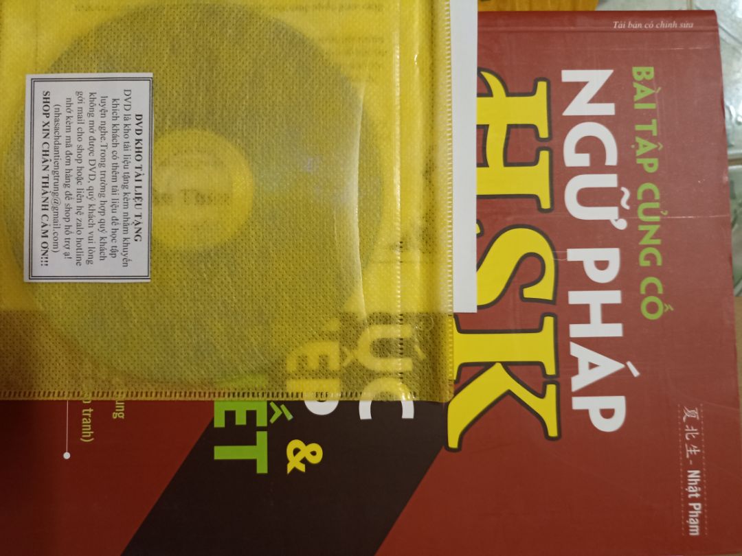 sách mới đẹp, có tặng kèm dvd để luyện nghe, lời giải chi tiết và dễ hiểu, giao hàng nhanh lắm luôn, sẽ ủng hộ shop nhiều nhiều