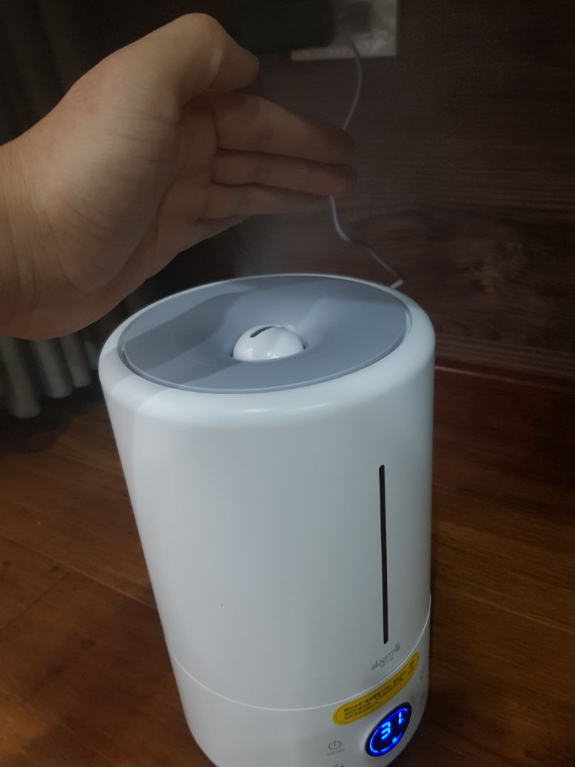 Máy chạy êm, đầy đủ tính năng, giá cả phải chăng so với những gì máy đem lại. Độ bền thì không biết thế nào, cần thời gian kiểm chứng! Máy chạy êm, đầy đủ tính năng, giá cả phải chăng so với những gì máy đem lại. Độ bền thì không biết thế nào, cần thời gian kiểm chứng!