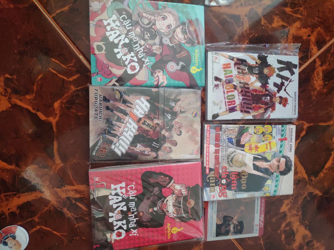 Sách đẹp, giao nhanh, nhưng mà hộp hơi móp nhưng sách vẫn ổn, sẽ ủng hộ .