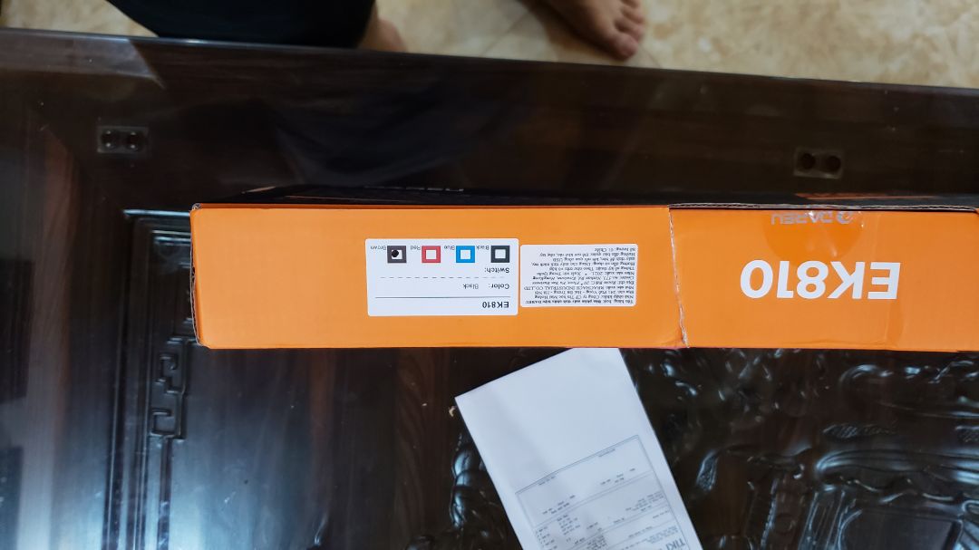 đã nhận được hàng. shop xem lại giúp. mình đặt blue switch lại giao brown switch. giá của shop cho 2 loại switch là khác nhau. mình thanh toán là giá của blue switch nhưng nhận hàng là brown switch