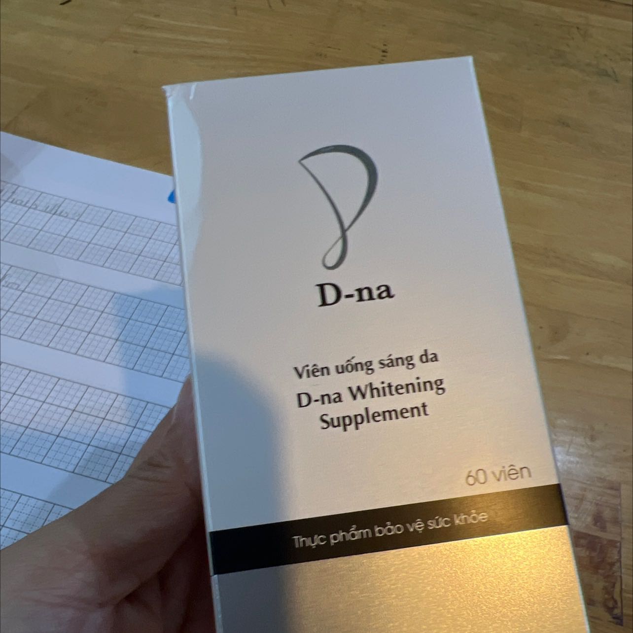 Sản phẩm đựng trong lọ thuỷ tinh rất ok. Mình chưa uống nên chưa biết hiệu quả như nào. Hy vọng sẽ tốt như quảng cáo