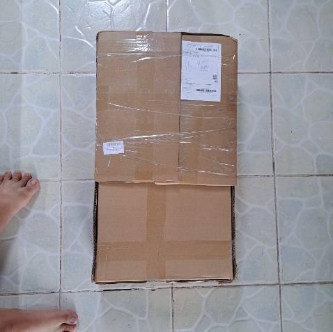 Hàng khá ổn, shop cung cap đủ linh kiện, hướng dẫn lắp hơi khó hiểu, nên đánh số linh kiện và các mảnh ghép nếu đc. Gia công chính xác đạt 8/10.