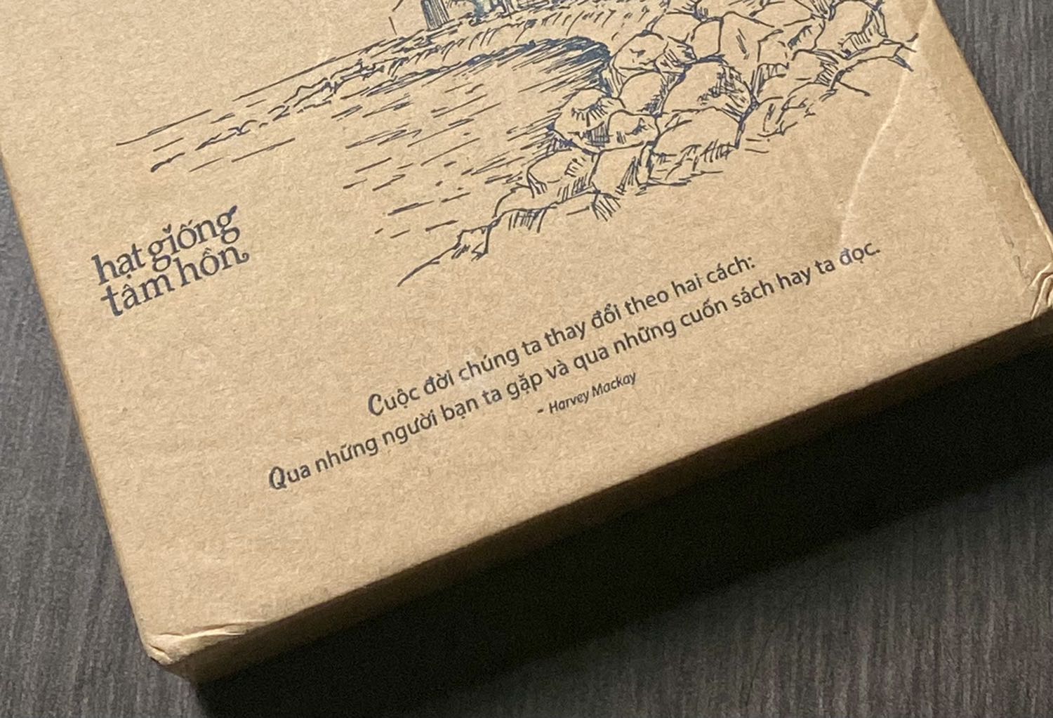 Đóng gói rất đẹp và trang trọng. 
5 sao cho các bạn.