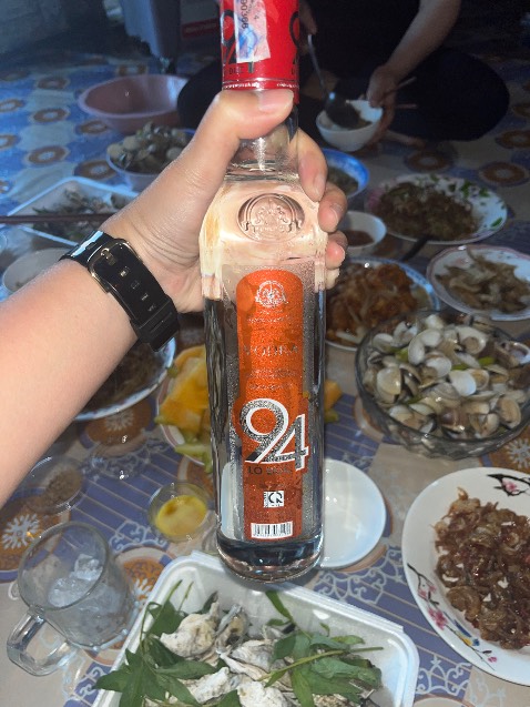 Tiki giao hàng siêu nhanh, rượu thì khỏi phải chê, bao ngon bao thơm