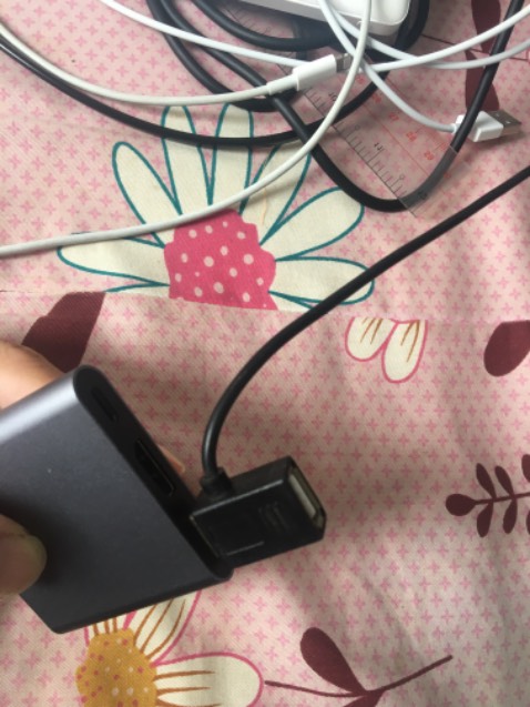 Đầu usb kết nối ổn cả vs tản nhiệt rời, sạc đt và wacom. Đầu tyde c kết nối vs máy tính ổn