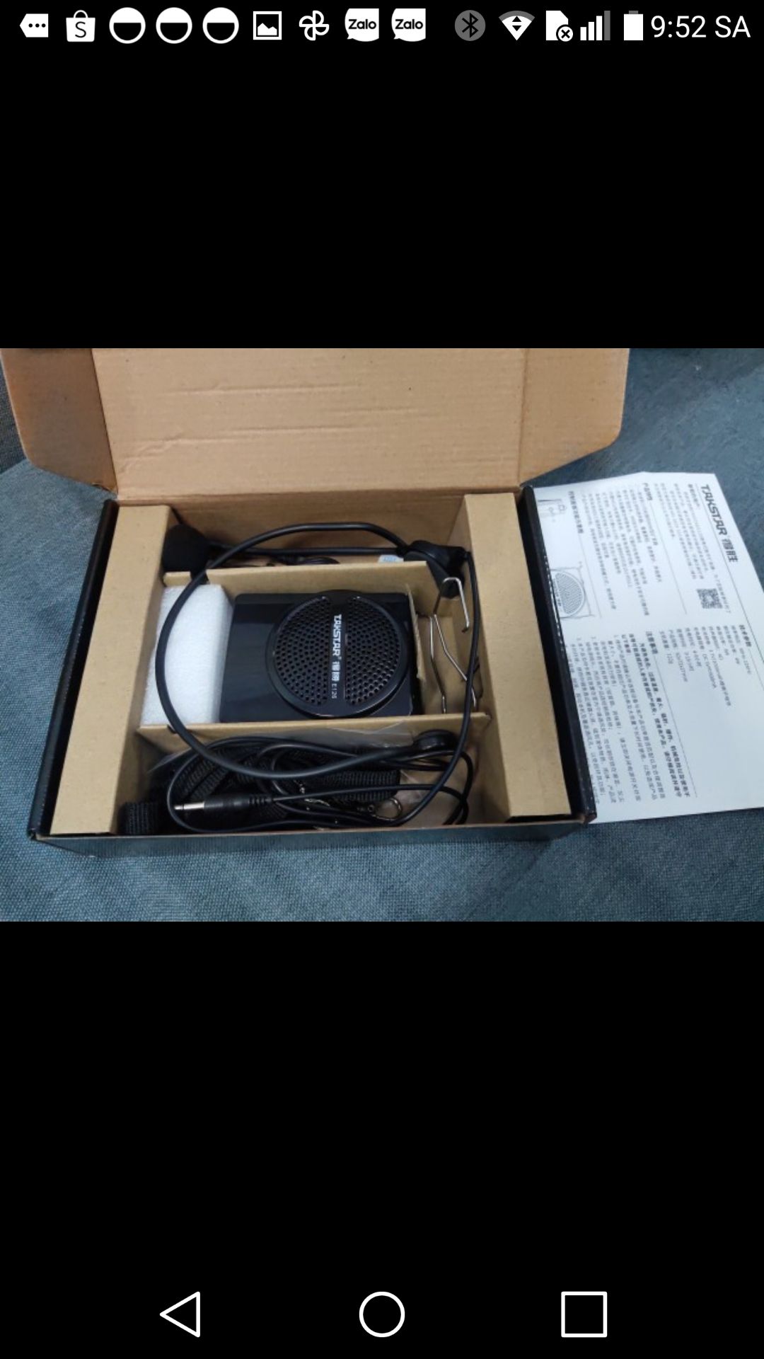 máy rất tiện lợi nhỏ gọn, nhỏ mà có võ, hàng đầy đủ tem mác, địa chỉ công ty. mình ở ngay hn nên đặt TIKI NOW shop giao nhanh lắm, đúng 1 tiếng sau là nhận được hàng