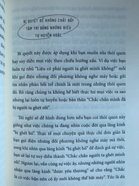 / quyển sách tâm dành cho ng nhạy cảm khá hay, chia thành 6 chương. Khi đọc, mình cảm thấy tác giả như muốn truyền tải 1 thông điệp chuyển đổi suy nghĩ tiêu cực thành suy nghĩ tích cực hơn rất phù hợp cho các bạn nhạy cảm với lối hành văn nhẹ nhàng, từ tốn. Mình mua trong dịp săn sale 7.7 với giá 38k mà sách mới hoàn toàn và tiki giao hàng nhanh
