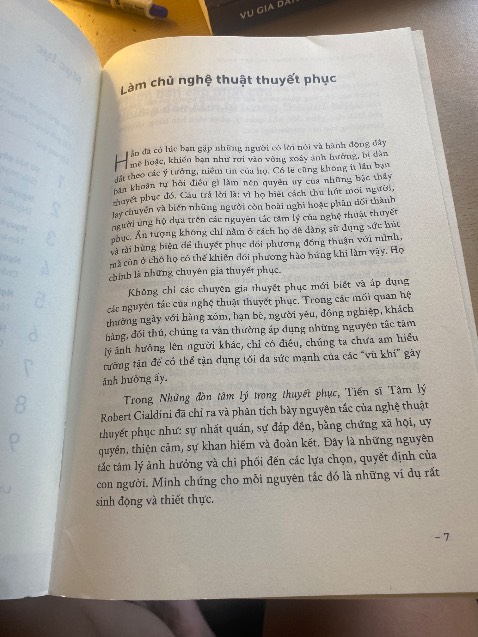 Quyển sách về thuyết phục cơ bản và nền tảng nhất mà bất cứ ai cũng cần trong việc kinh doanh, bán hàng và đàm phán
