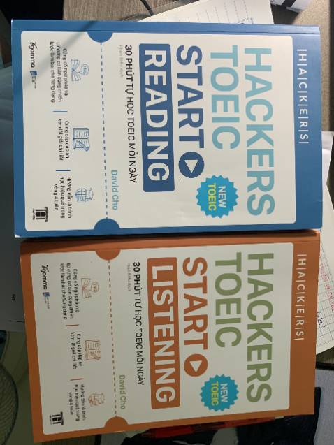 Mình cần pass lại 2 quyển này, mình mới viết 1 trang thôi, còn lại mình chưa đọc đến do mình chuyển sang học ielts ạ
Giá 200k
Ai có nhu cầu liên hệ Instagram: im.thaohuyen
Mình cảm ơn nhiều ạ
