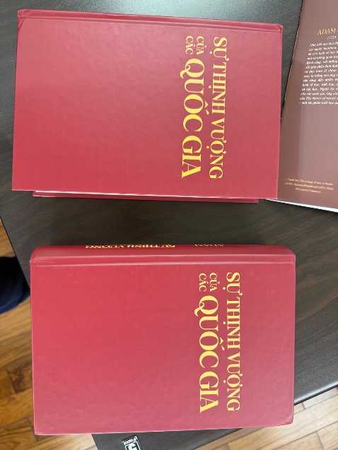 Mua 2 quyển, chờ cả tháng và cái kết!