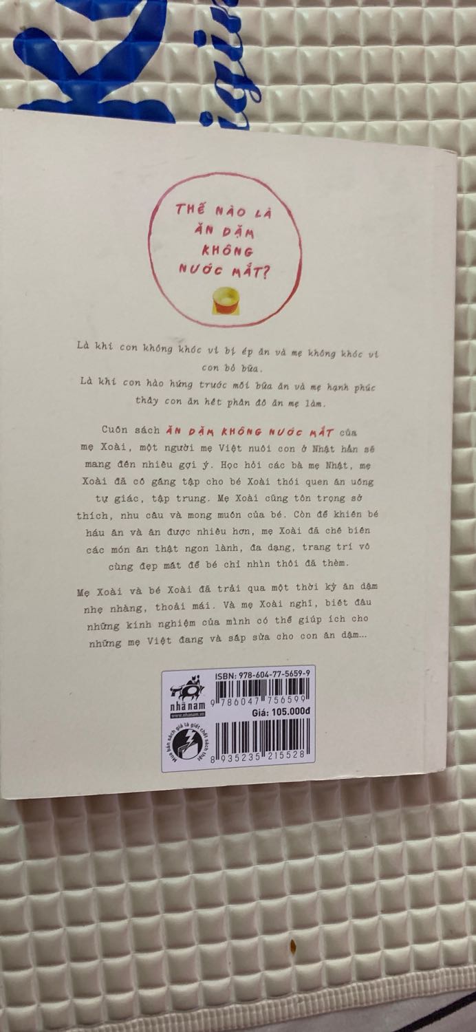 Mới nhận hàng mở ra đã bị dơ bao bìa ? đóng gói đại , thực sự nhìn như sách cũ Mới nhận hàng mở ra đã bị dơ bao bìa ? đóng gói đại , thực sự nhìn như sách cũ