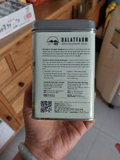 Mình rất thích bột trà xanh matcha. Béo nhẹ,  thơm. Hộp hơn 110 gram nhiều hơn mình nghĩ, bảo bì đóng gói cẩn thận và đẹp nên mua nhé.