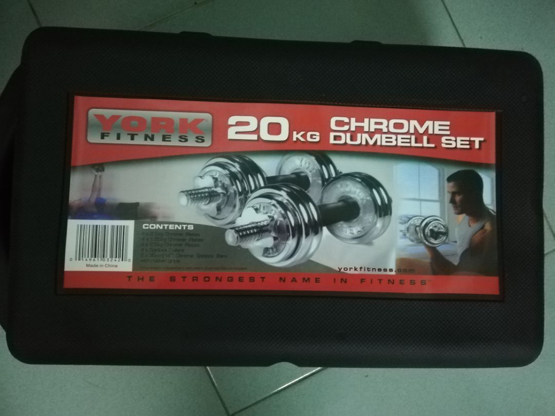 Mình đã nhận hàng và rất hài lòng về sản phẩm, đủ+đẹp như hình+đóng gói cẩn thận +giao hàng sớm+không hề nứt vỡ hộp + mới đặt tối 5/10 mà 7/10 đã nhận được, nói chung không thể chê vào đâu được, ủng hộ tiki,cố gắng phát huy và phát triển!!!