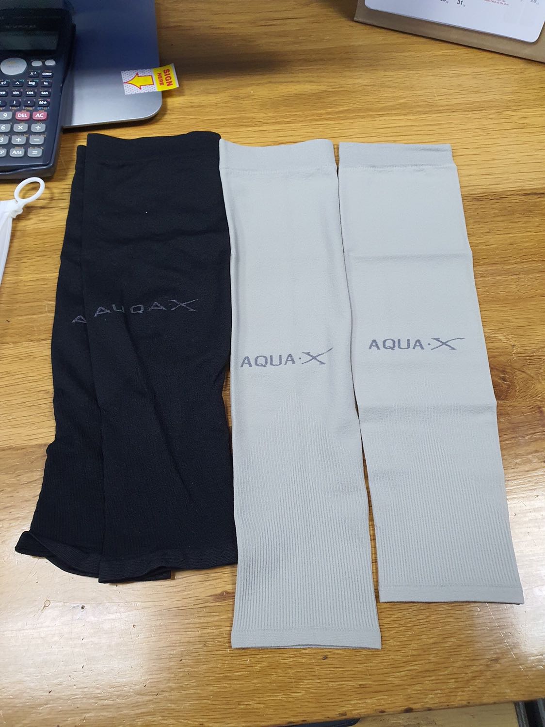 Lần đầu tiên thấy Tiki Trading mà bán hàng giả luôn đó. Aqua X chứ Auqa là cái gì?