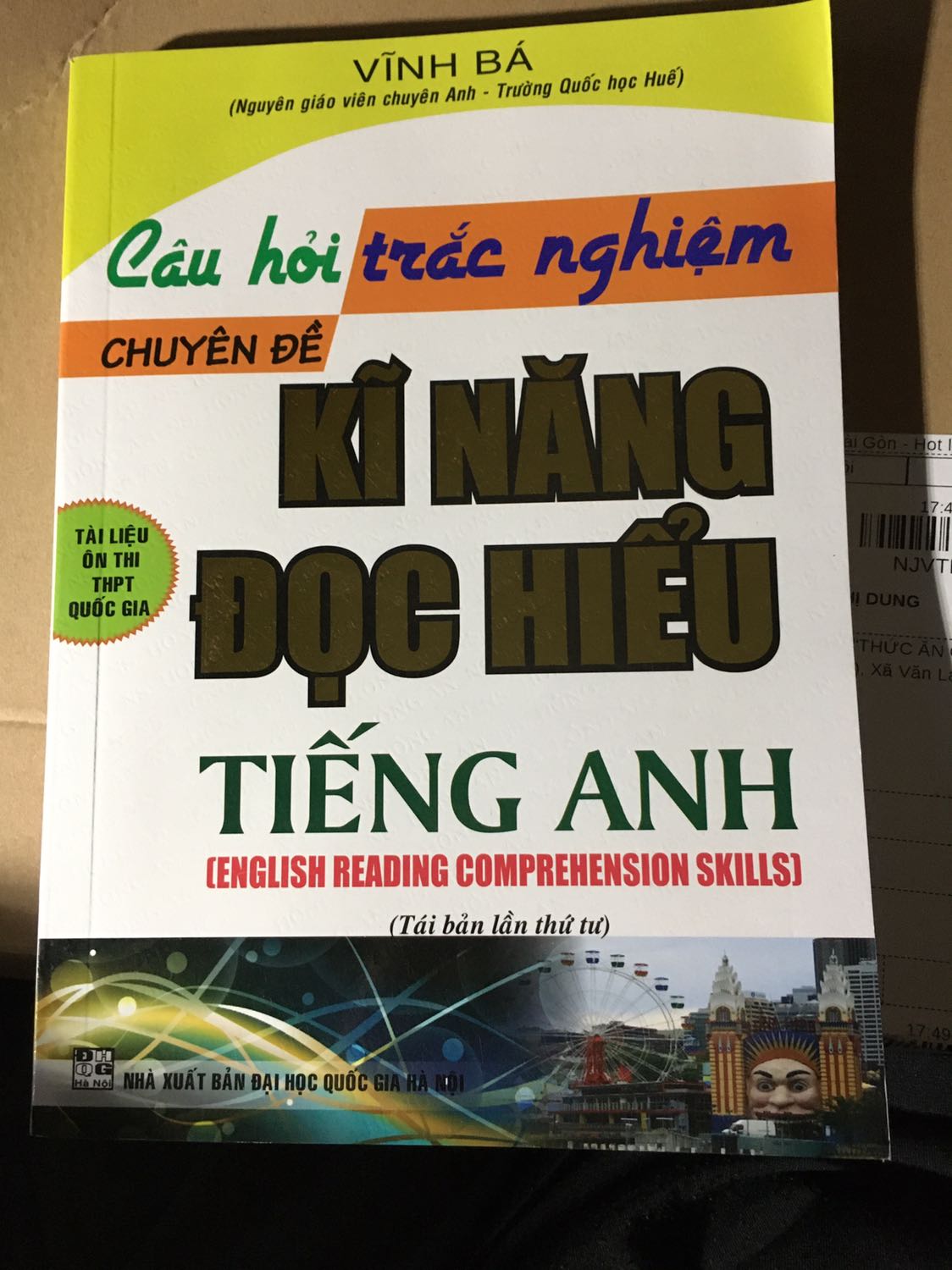 mình chưa dùng chưa biết nhưng đóng gói ổn nhưng lại k chắc chắn lắm hộp to quyển sách bé mà k bọc giấy gì cả vở hơi quăn quăn hộp thì hơi mom móp vậy đó ? and có phần in thừa lỗi ở cuối :))