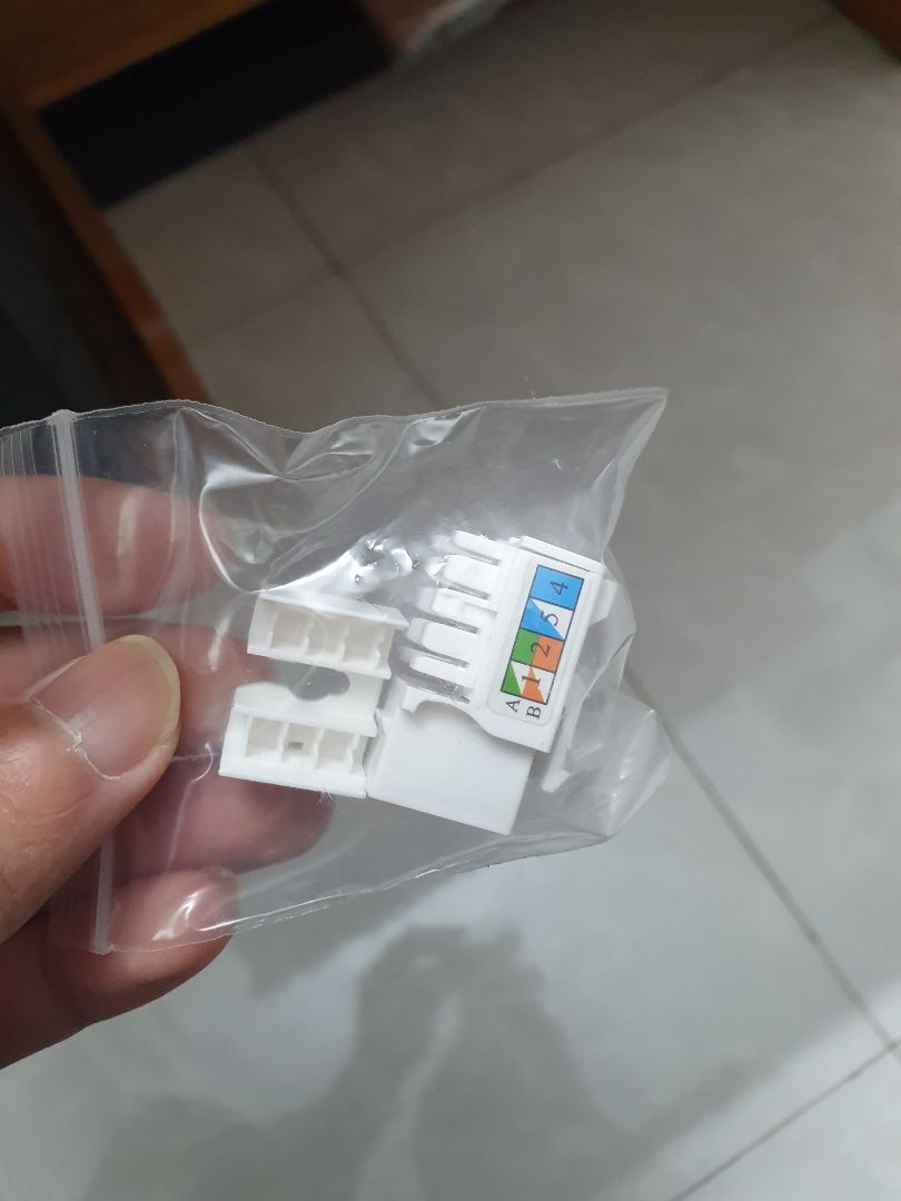 nhìn cũng đẹp. chắc chắn. nhưng tôi chưa sử dụng