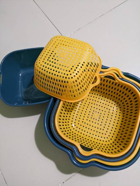 Đóng gói kỹ, đẹp, giống như hình, có giao lâu quá, mình ở sài gòn, shop cũng sài gòn mà giao mấy ngày mới tới, giao nhanh hơn nửa thì quá ok, ủng hộ shop uy tín, mình mua 1 set 6 cái như hình giá 39k