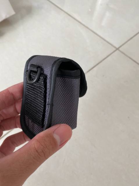 Hiệu năng cao, phù hợp túi tiền, nhỏ gọn, nhất là có túi bảo vệ và dây đeo, đi đâu cũng mang theo được hoặc túi đeo luồn vào dây nịt rất là dễ dàng. Giao hàng nhanh, hàng đảm bảo như hình, chất lượng, mẫu mã đẹp. Hài lòng!